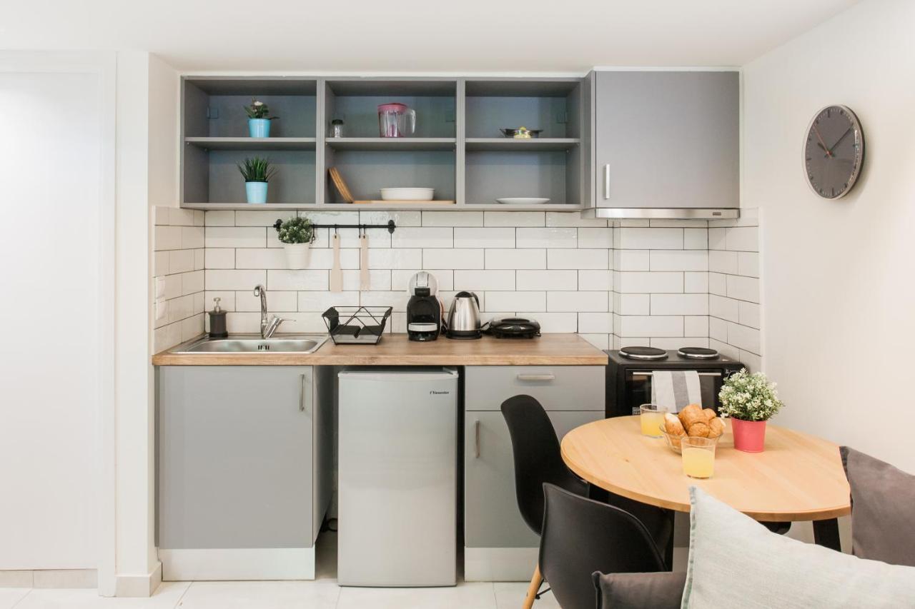 Be Based In This Groovy Loft In The City Center!! Atenas Exterior foto