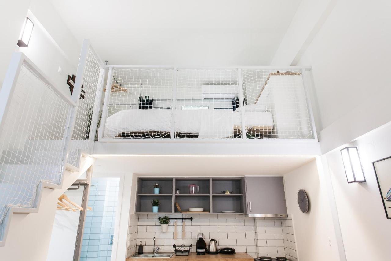 Be Based In This Groovy Loft In The City Center!! Atenas Exterior foto